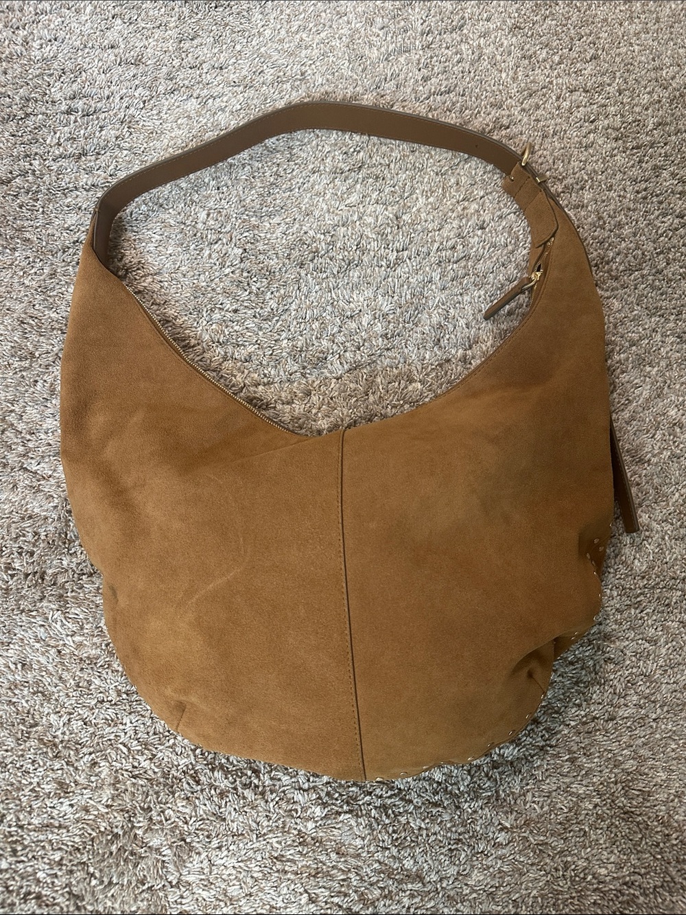 Madewell Suede Hobo Bag - Cognac Brown. Adjustable strap. Gold stud detail!